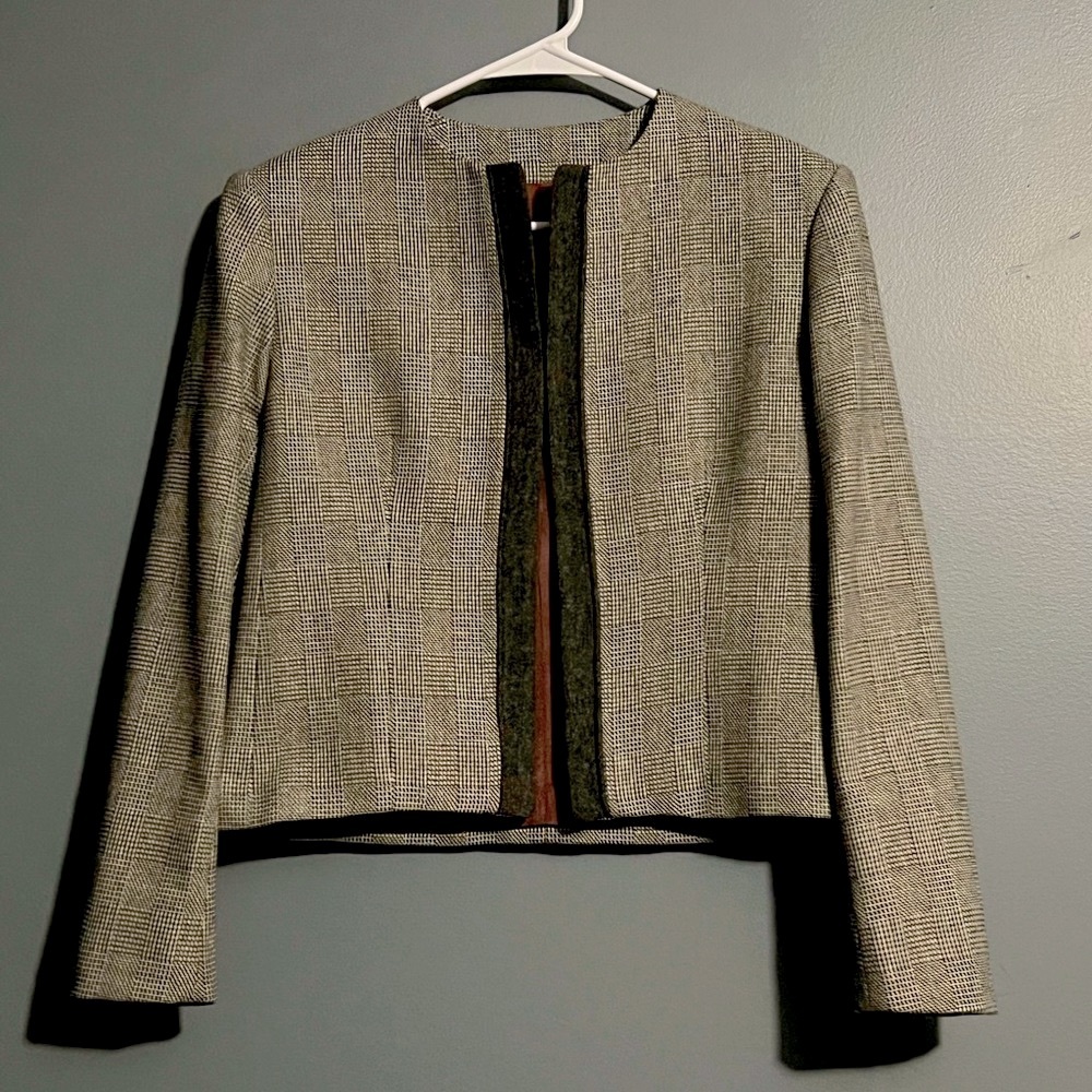 Beautiful Boston Traveller Blazer